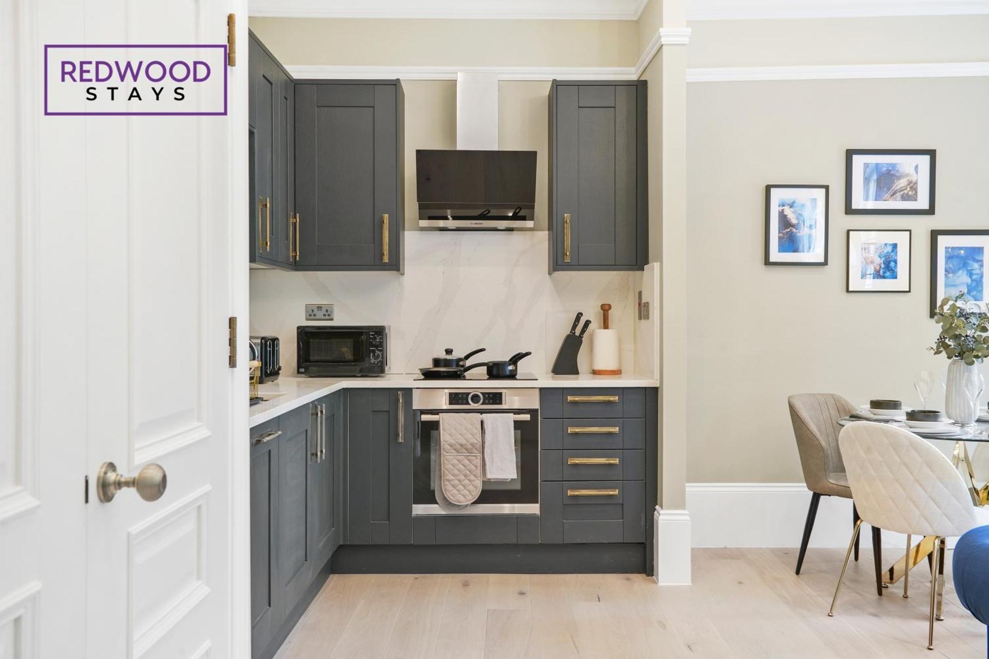 Top Quality 2 Bed 1 Bath Apartments For Contractors By Redwood Stays Reading Buitenkant foto