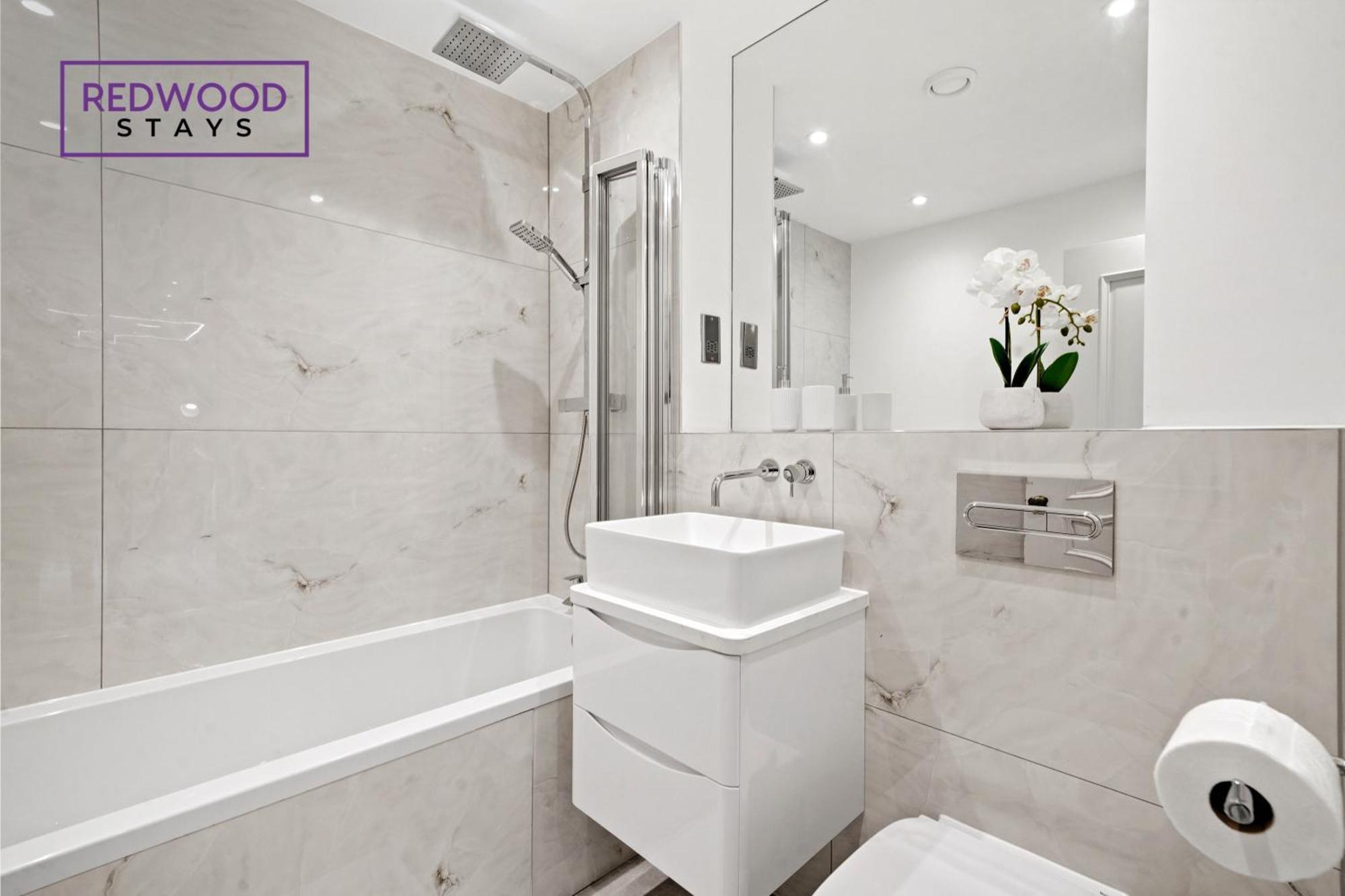 Top Quality 2 Bed 1 Bath Apartments For Contractors By Redwood Stays Reading Buitenkant foto
