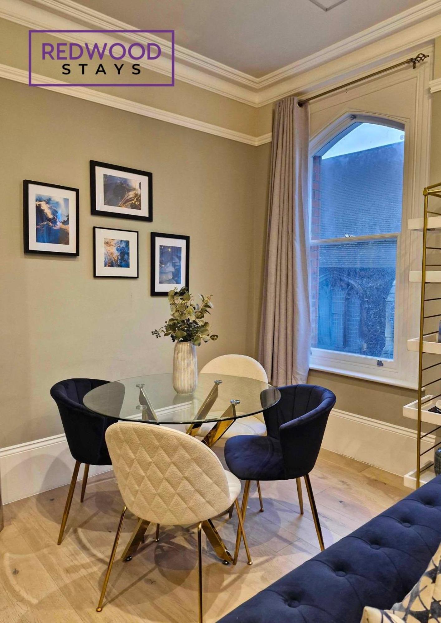 Top Quality 2 Bed 1 Bath Apartments For Contractors By Redwood Stays Reading Buitenkant foto